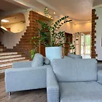 Plonia Resort Aparthotel
