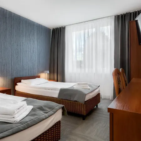 Plonia Resort מלון דירות *