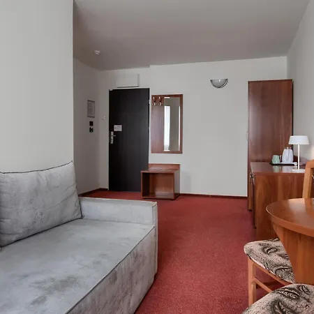 מלון דירות Plonia Resort Płonia