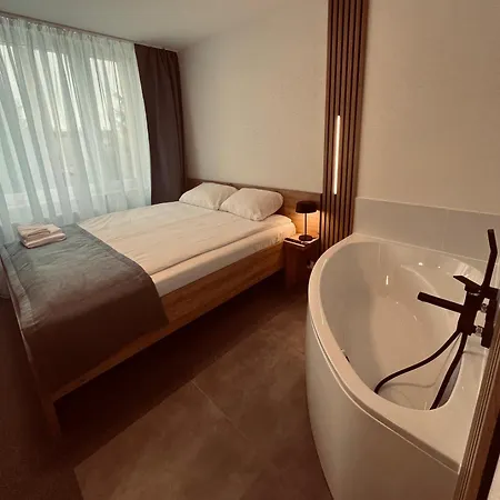 Płonia Resort 3*