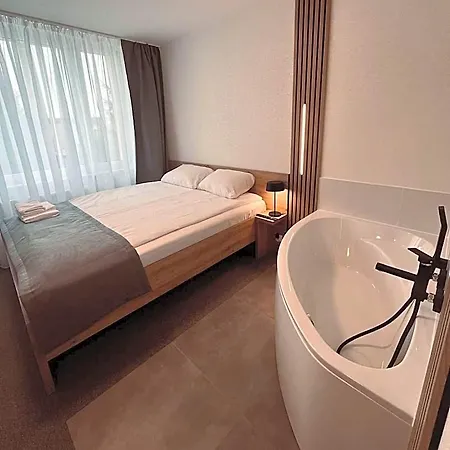 Płonia Resort 3*