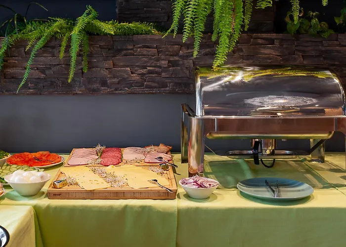 Lägenhetshotell Plonia Resort