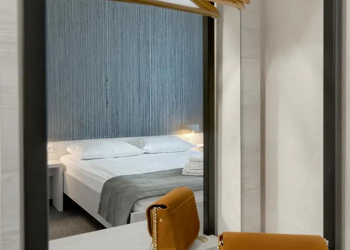 Apartahotel Plonia Resort *