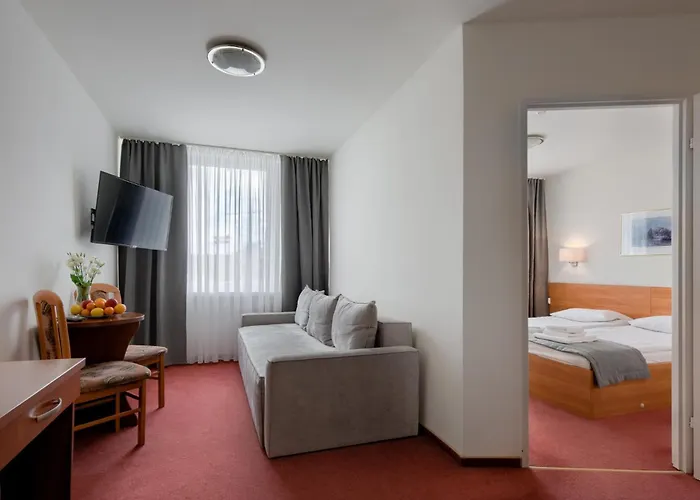 Apartahotel Plonia Resort *